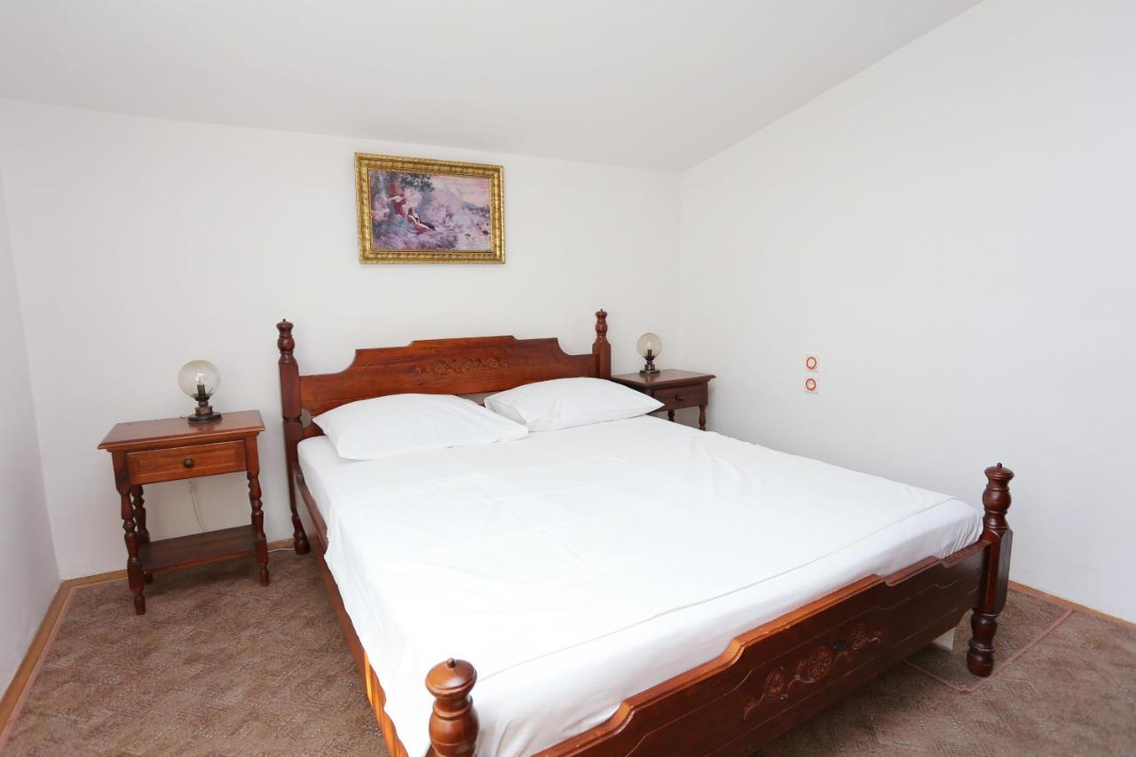 Apartments With A Parking Space Makarska - 9506 Εξωτερικό φωτογραφία